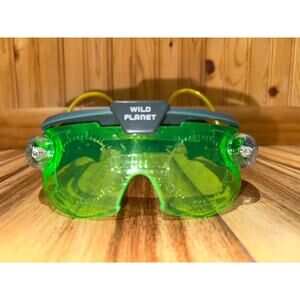 Vintage 1999 Wild Planet Light Up Spy night vision Goggles